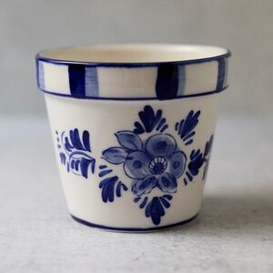 Elesva Holland Delft blue white flower pot windmill floral ceramic pottery 3"